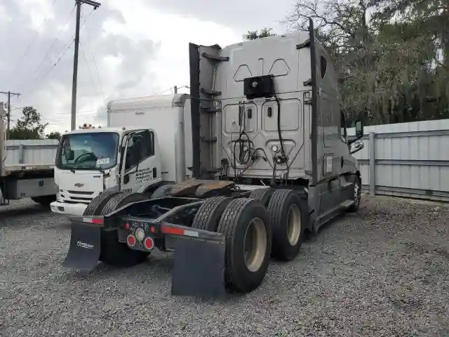 3AKJHHDR7KSKB5289 2019 FREIGHTLINER ALL OTHER-3