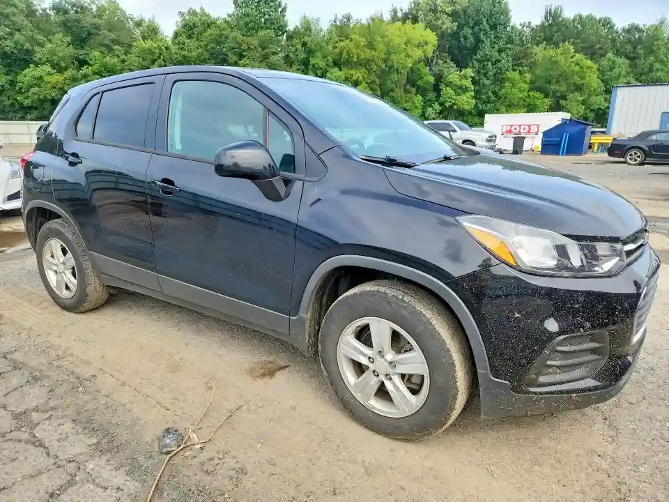 3GNCJNSBXKL406113 2019 CHEVROLET TRAX-3