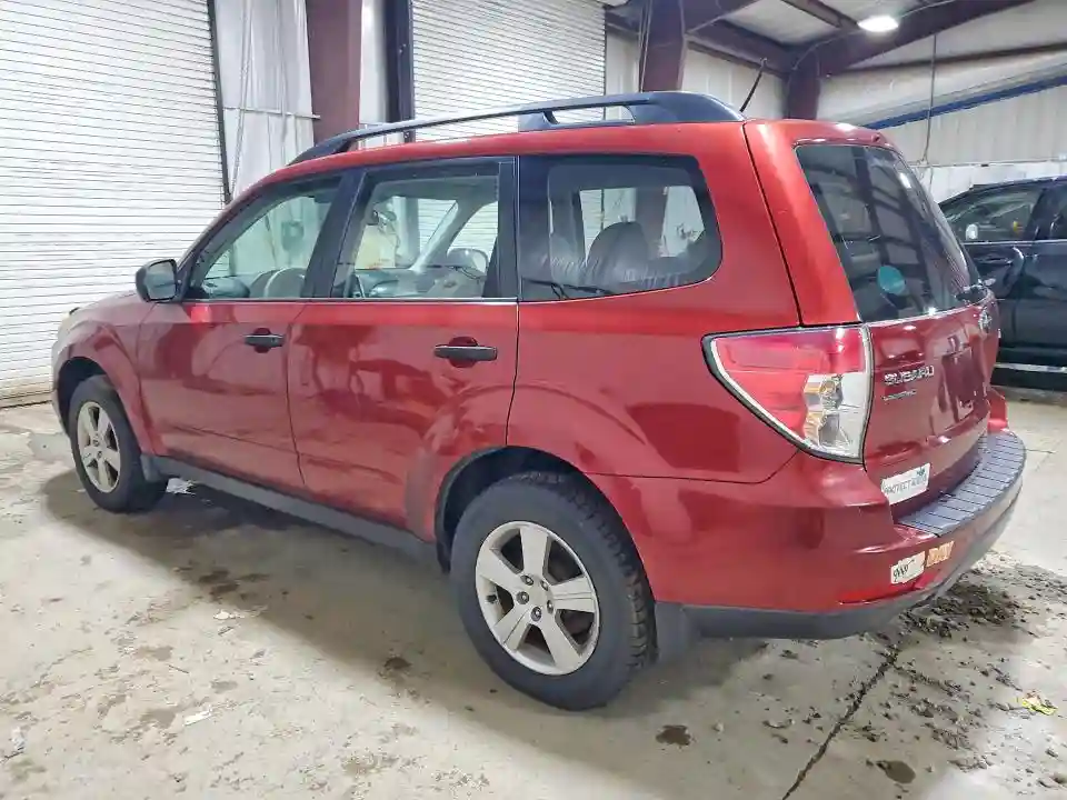 JF2SHABC2BH717035 2011 SUBARU FORESTER-1