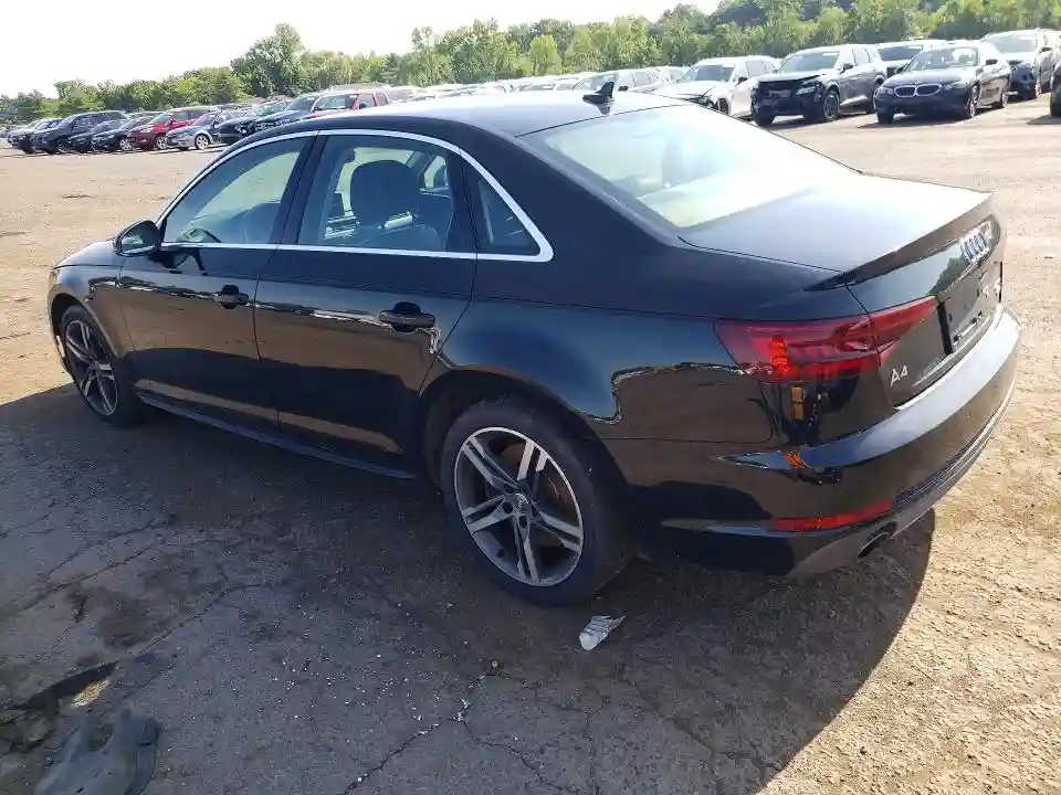 WAUENAF44JA133182 2018 AUDI A4-1