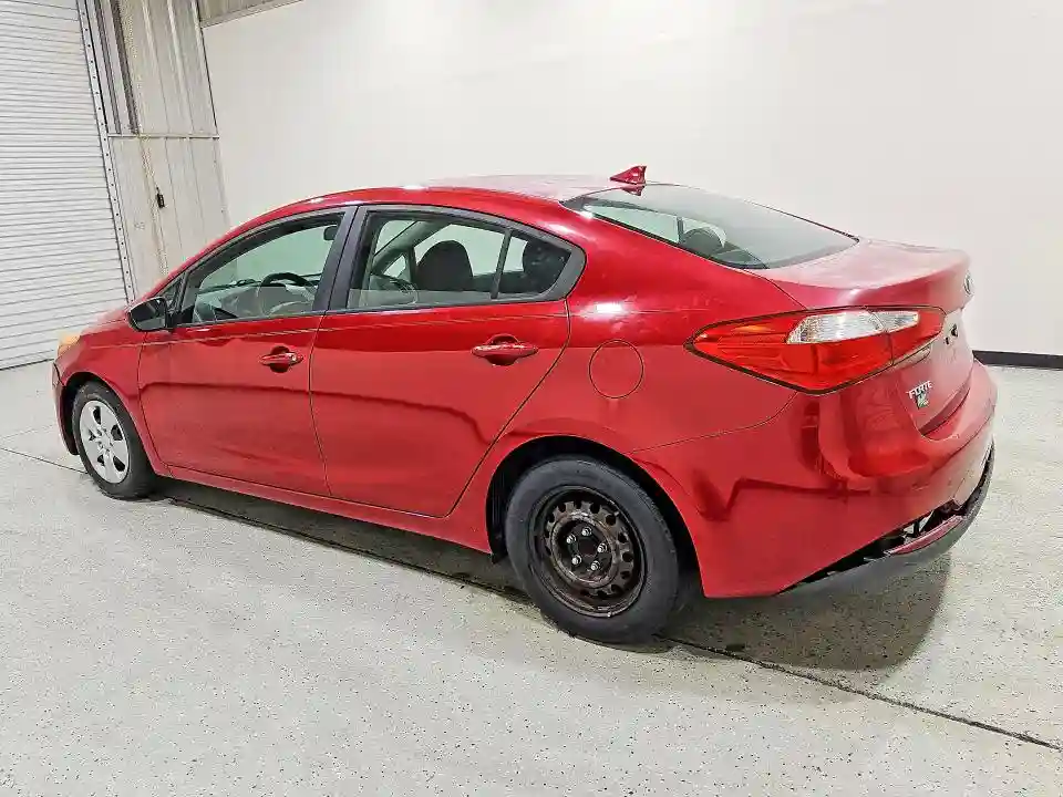 KNAFK4A64G5562377 2016 KIA FORTE-1