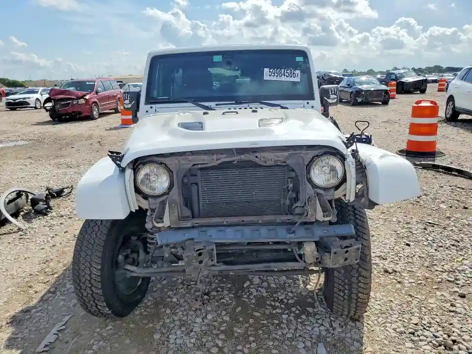1C4BJWEG9GL327813 2016 JEEP WRANGLER-4