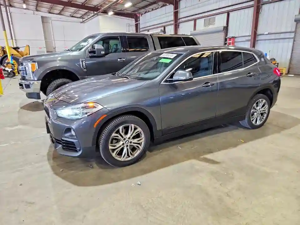 WBXYJ5C33JEF79465 2018 BMW X2-0