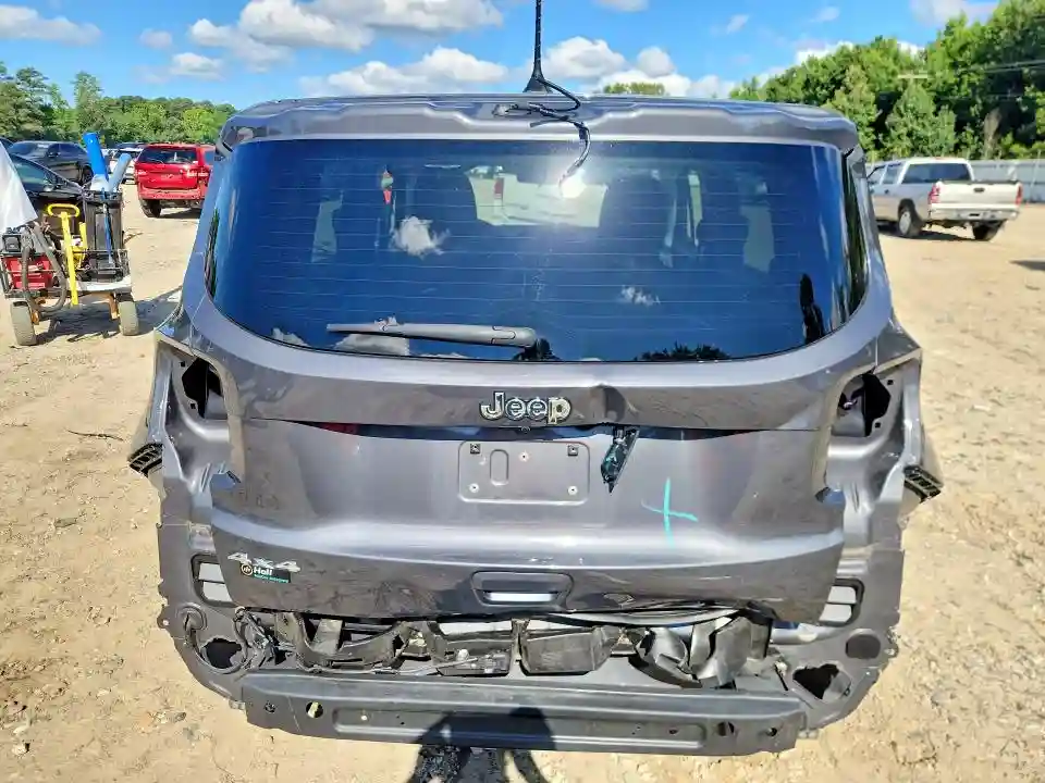 ZACNJDB13PPP71912 2023 JEEP RENEGADE-5