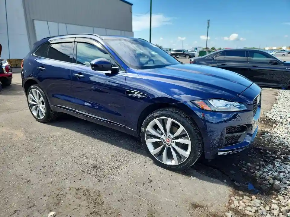SADCL2BVXHA884046 2017 JAGUAR F-PACE-3
