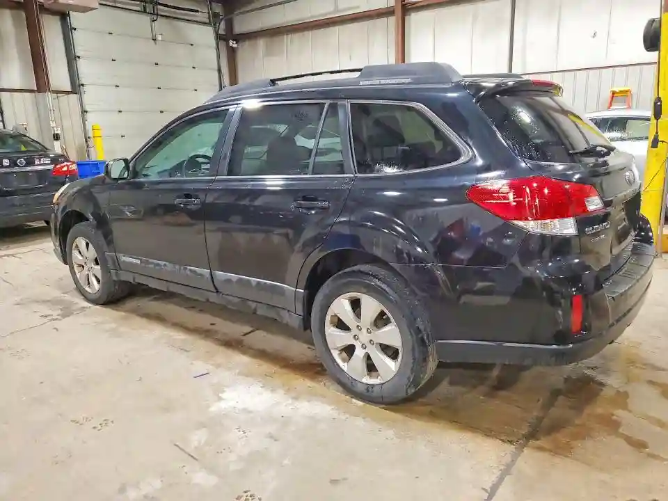 4S4BRBBC8B3324716 2011 SUBARU OUTBACK-1