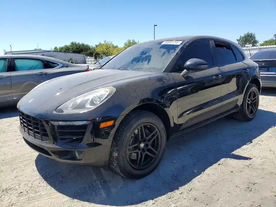 WP1AA2A52JLB21098 2018 PORSCHE MACAN-0