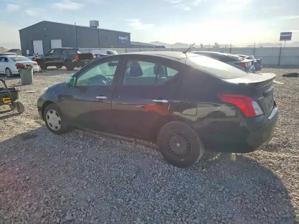 3N1CN7AP2DL865714 2013 NISSAN VERSA-1