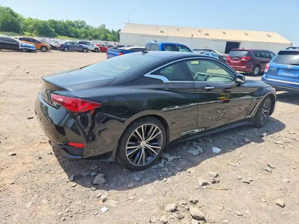 JN1EV7EL4JM391685 2018 INFINITI Q60 3.0T L-2