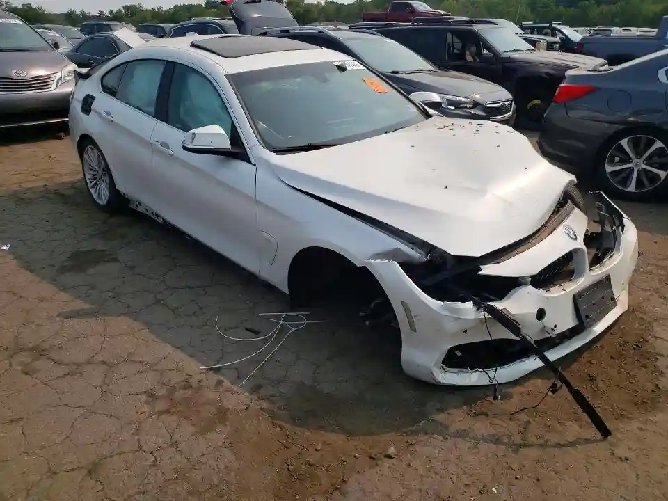 WBA4C9C56GG139049 2016 BMW 4 SERIES-3