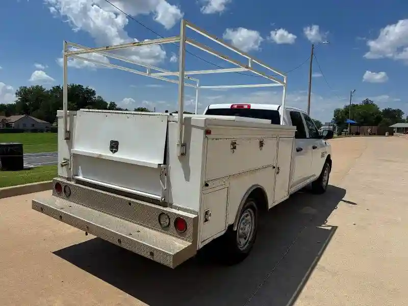 3C6UR4HJ7JG312963 2018 RAM 2500-3