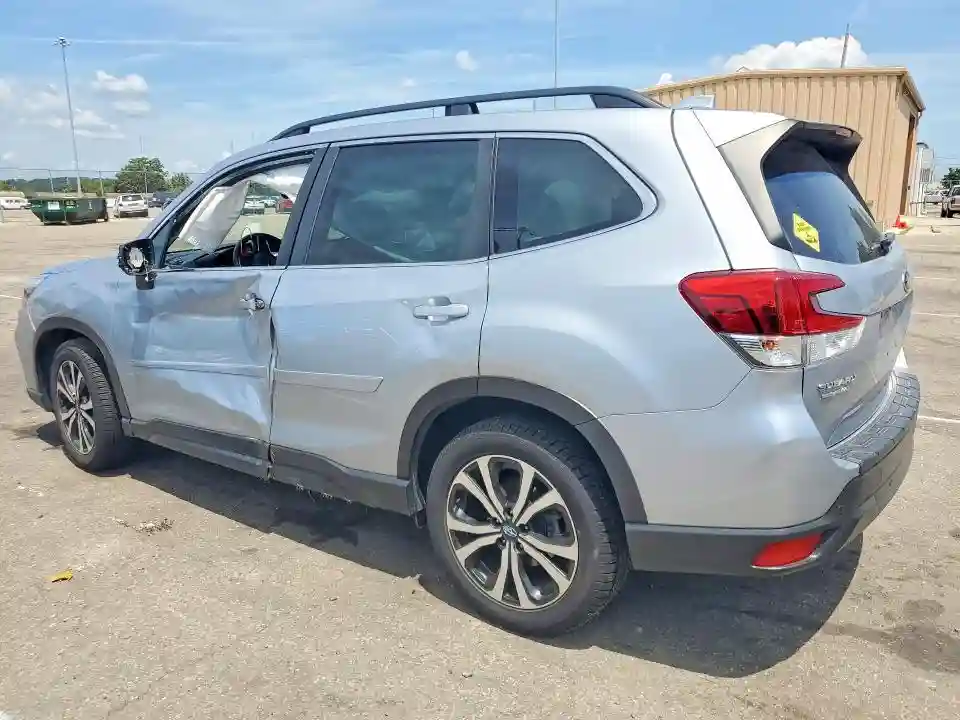 JF2SKAUC6MH563110 2021 SUBARU FORESTER-1