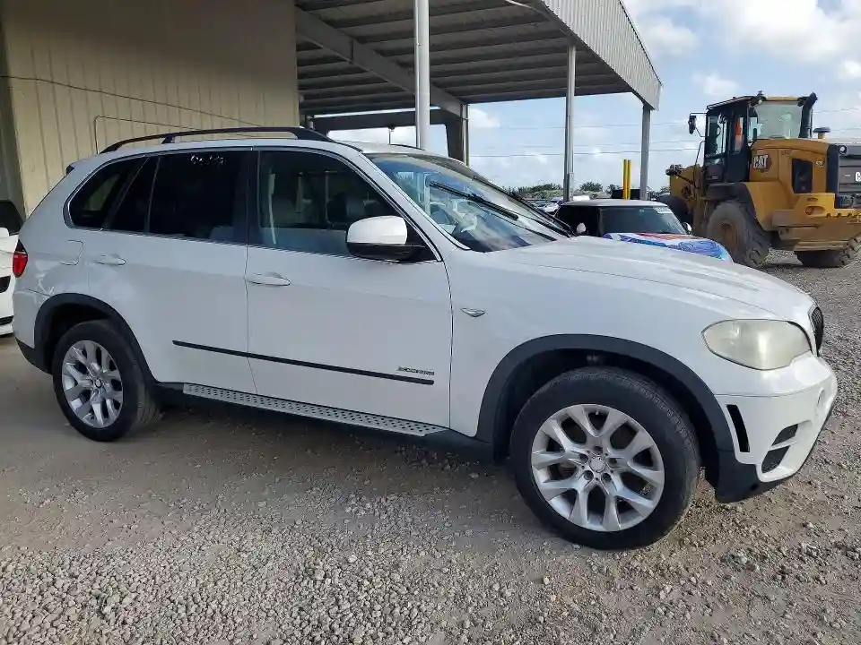 5UXZV4C53D0E13562 2013 BMW X5-3