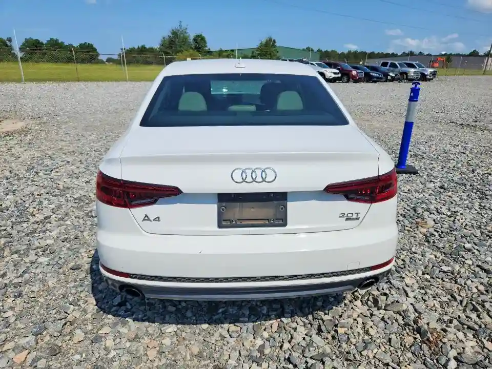 WAUKMAF45JA090414 2018 AUDI A4-5