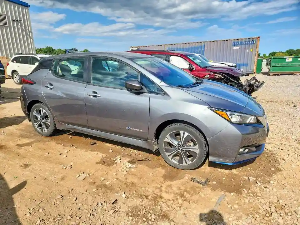 1N4BZ1CP9KC318204 2019 NISSAN LEAF-3