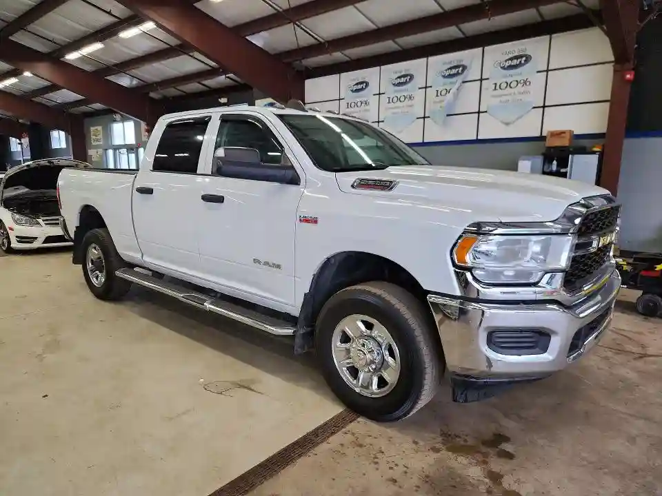 3C6UR5CJ3LG218014 2020 RAM 2500-3