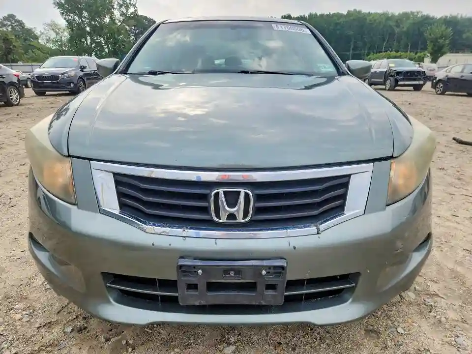 1HGCP3F82AA015099 2010 HONDA ACCORD-4