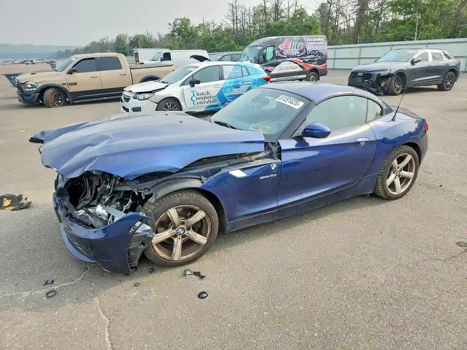 WBALM5C56BE495703 2011 BMW Z4-0