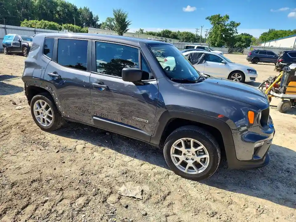 ZACNJDB13PPP71912 2023 JEEP RENEGADE-3