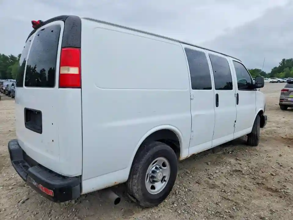 1GTZ7TFA9C1166570 2012 GMC SAVANA-2
