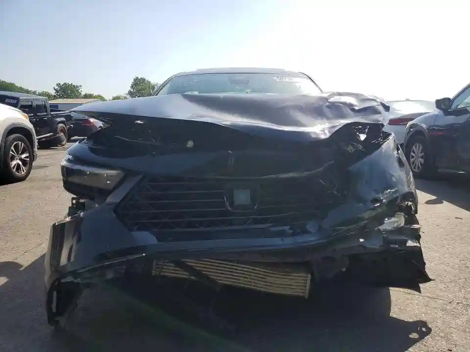 1HGCY1F47SA008505 2025 HONDA ACCORD-4