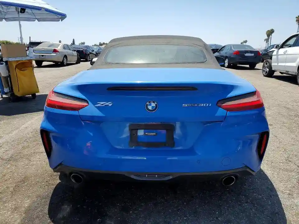 WBAHF3C06LWW54031 2020 BMW Z4-5