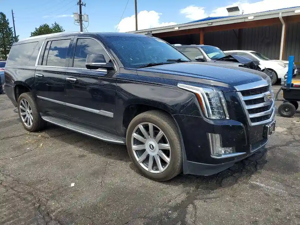 1GYS3HKJ8KR158745 2019 CADILLAC ESCALADE-3