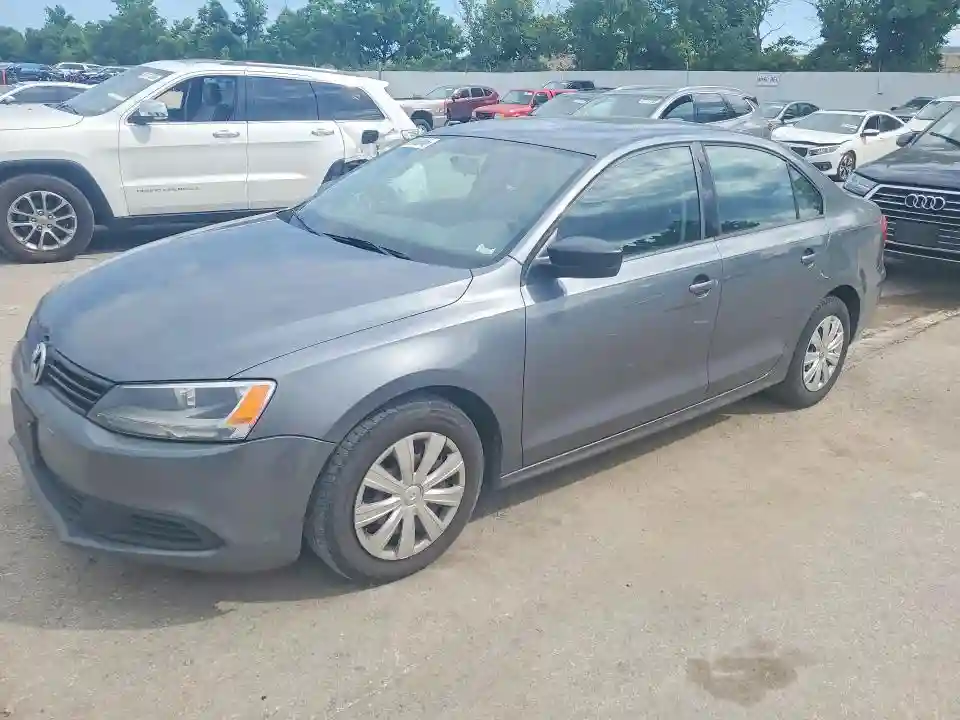 3VW2K7AJXCM310559 2012 VOLKSWAGEN JETTA-0