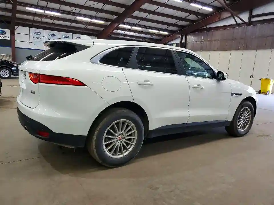 SADCS2FXXKA356710 2019 JAGUAR F-PACE-2
