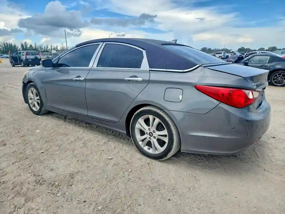 5NPEC4AC2DH632665 2013 HYUNDAI SONATA-1