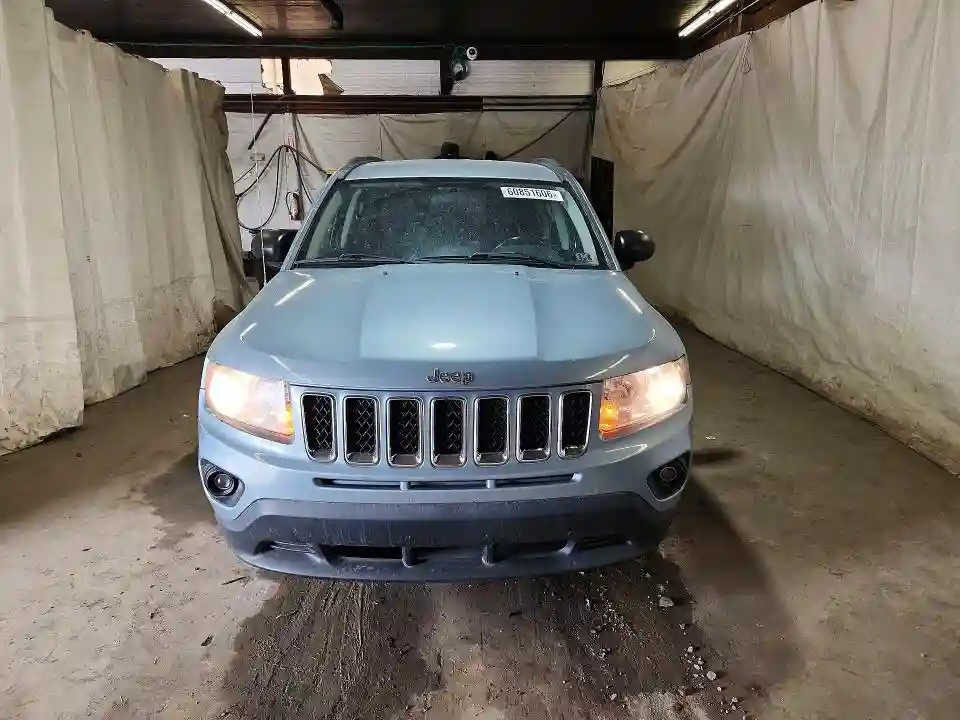 1C4NJDEB0DD114731 2013 JEEP COMPASS-4