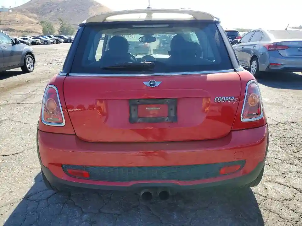 WMWMF7C59ATW89694 2010 MINI COOPER-5