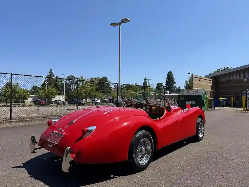ASN48774DEL 1952 JAGU-3
