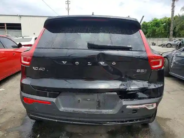 YV4L12UL0R2327653 2024 VOLVO XC40-5