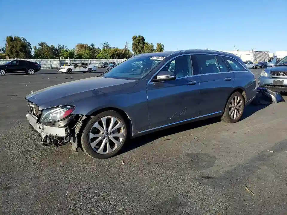 WDDZH6GB8HA272298 2017 MERCEDES-BENZ E-CLASS-0