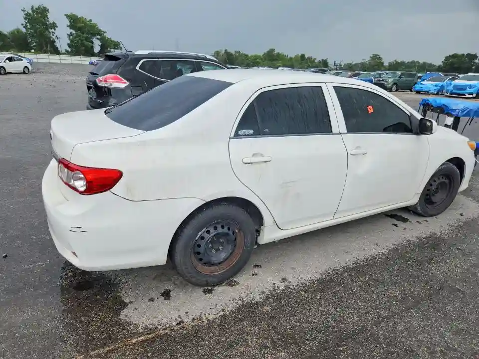 2T1BU4EE0DC986053 2013 TOYOTA COROLLA-2