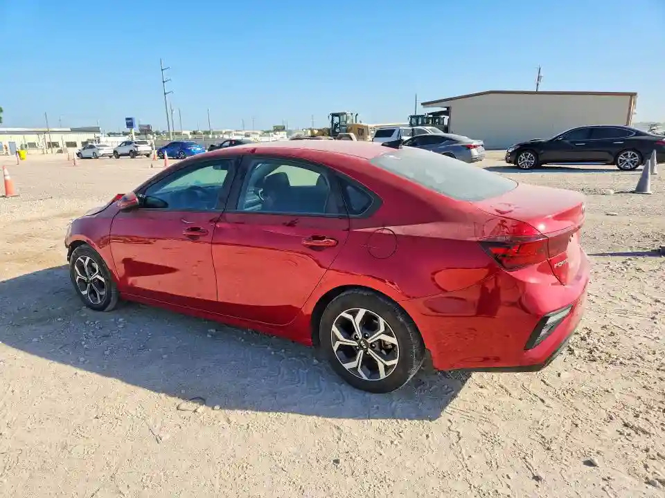 3KPF24AD8ME297187 2021 KIA FORTE LXS-1