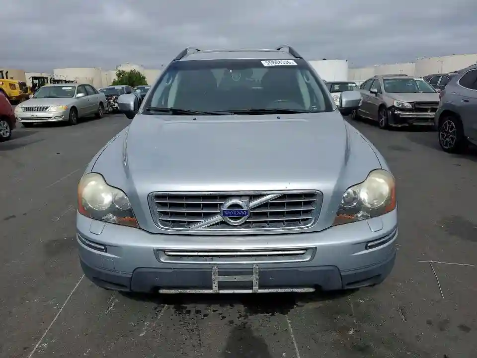 YV4852CZ3B1582664 2011 VOLVO XC90-4