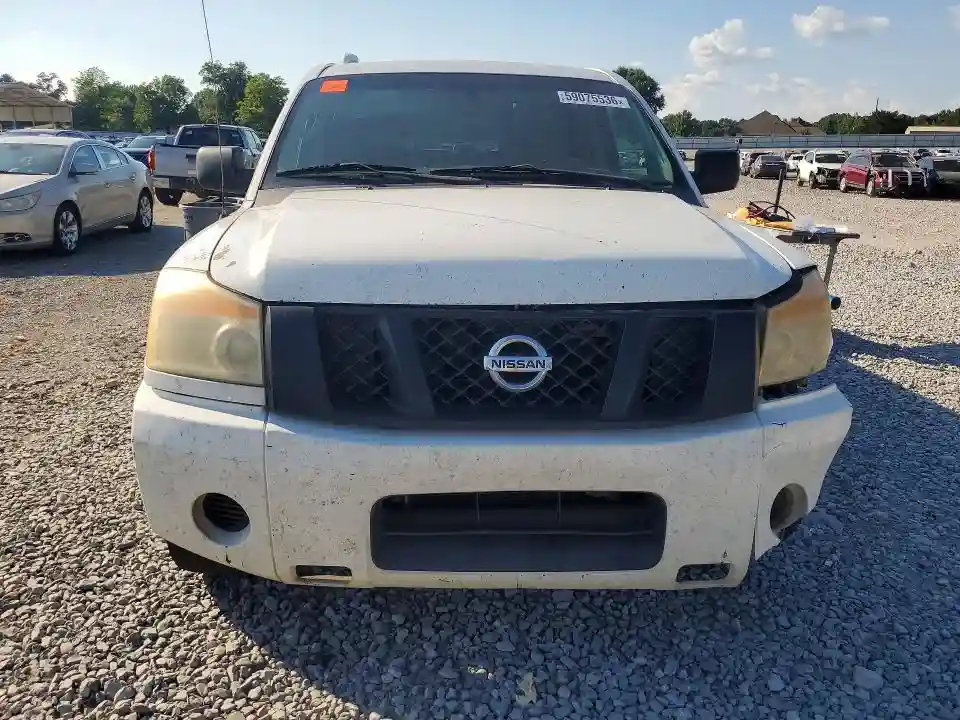 1N6BA0EK8BN316989 2011 NISSAN TITAN-4