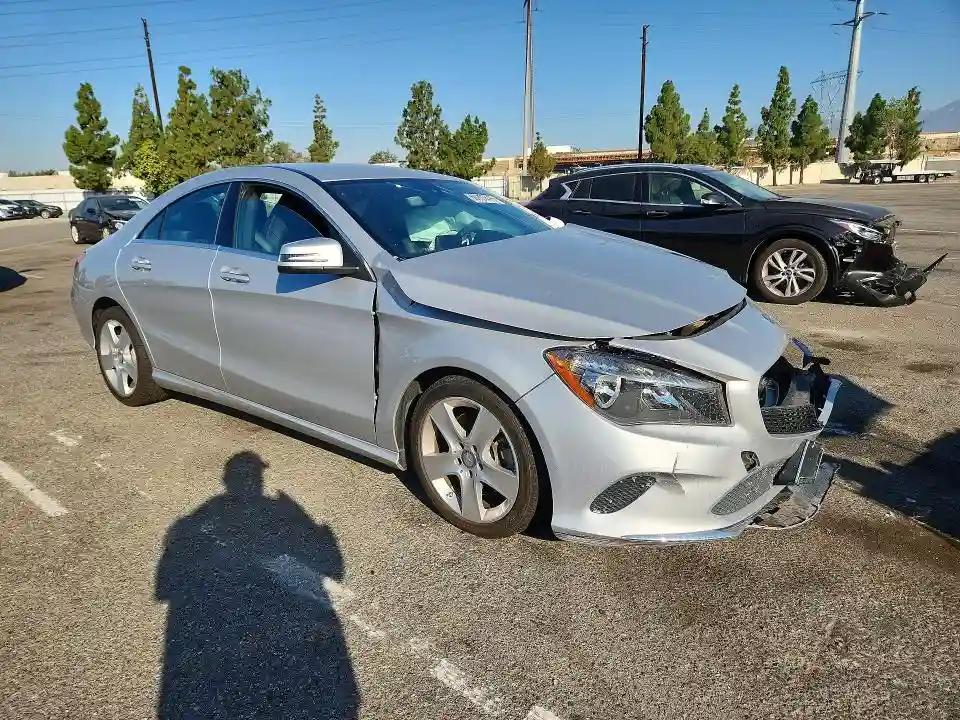 WDDSJ4GB7HN498920 2017 MERCEDES-BENZ CLA-CLASS-3