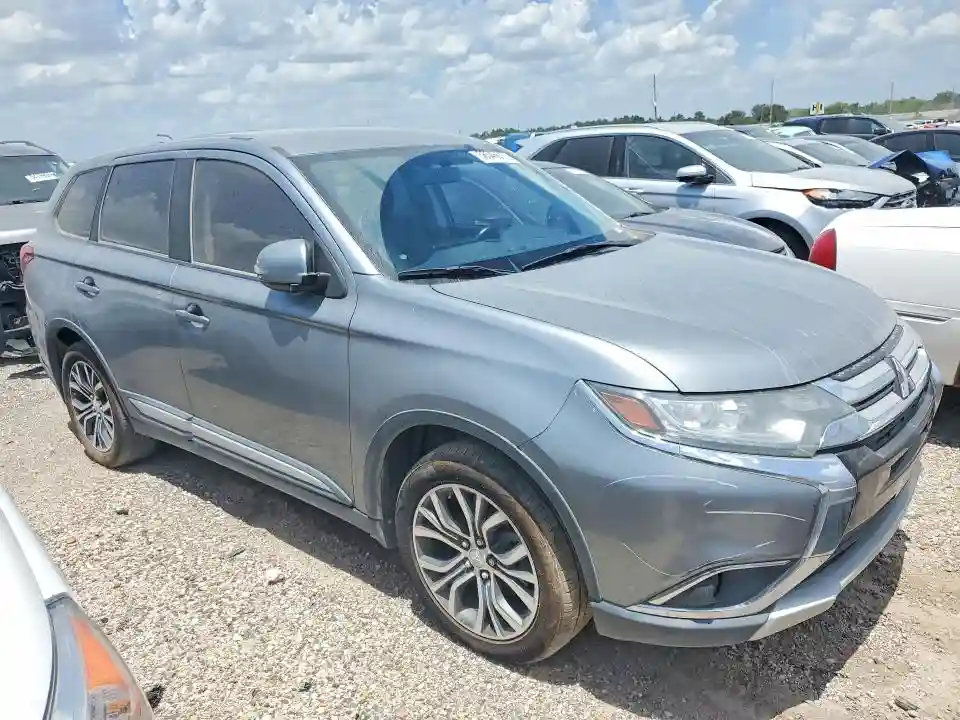JA4AD3A3XGZ033333 2016 MITSUBISHI OUTLANDER-3