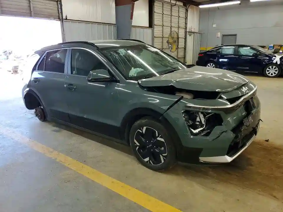 KNDCR3L10R5079985 2024 KIA NIRO WIND-3