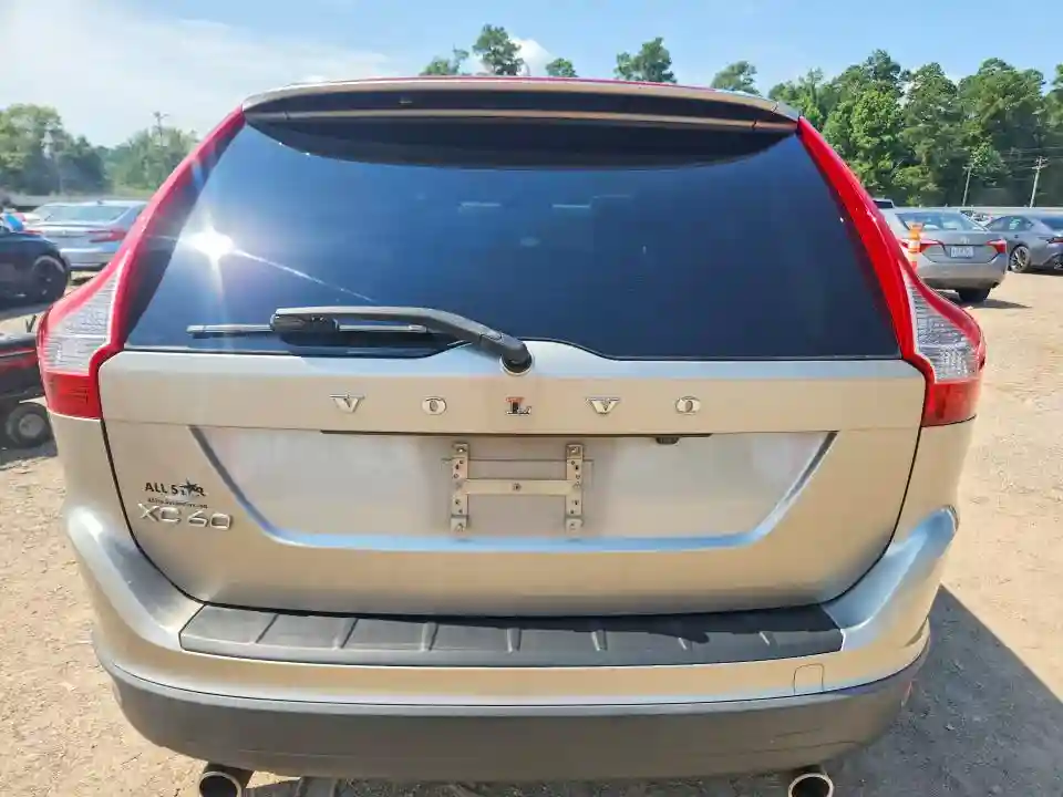 YV4952DL8D2409427 2013 VOLVO XC60-5