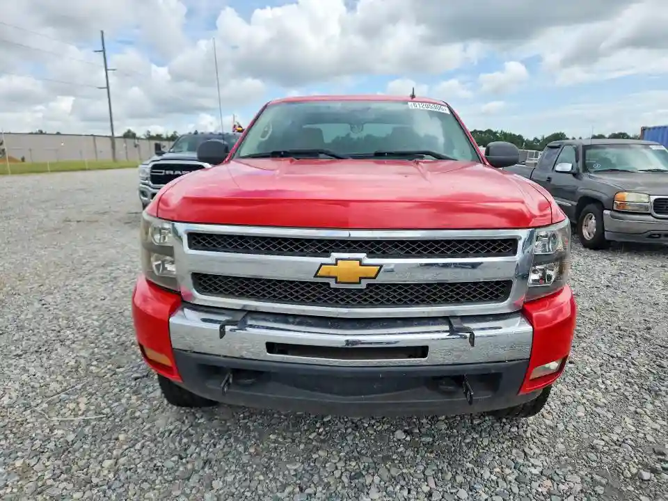 3GCPCSE01BG136159 2011 CHEVROLET SILVERADO-4