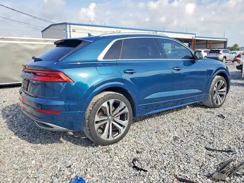 WA1CVAF11KD034605 2019 AUDI Q8-2