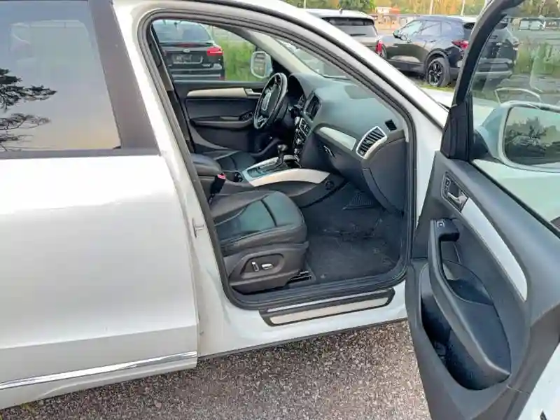 WA1CFCFP2DA003395 2013 AUDI Q5-4