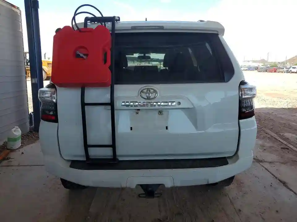 JTEZU5JR4J5174546 2018 TOYOTA 4RUNNER-5