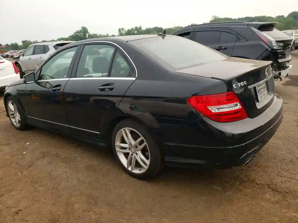 WDDGF8AB8DR299661 2013 MERCEDES-BENZ C-CLASS-1