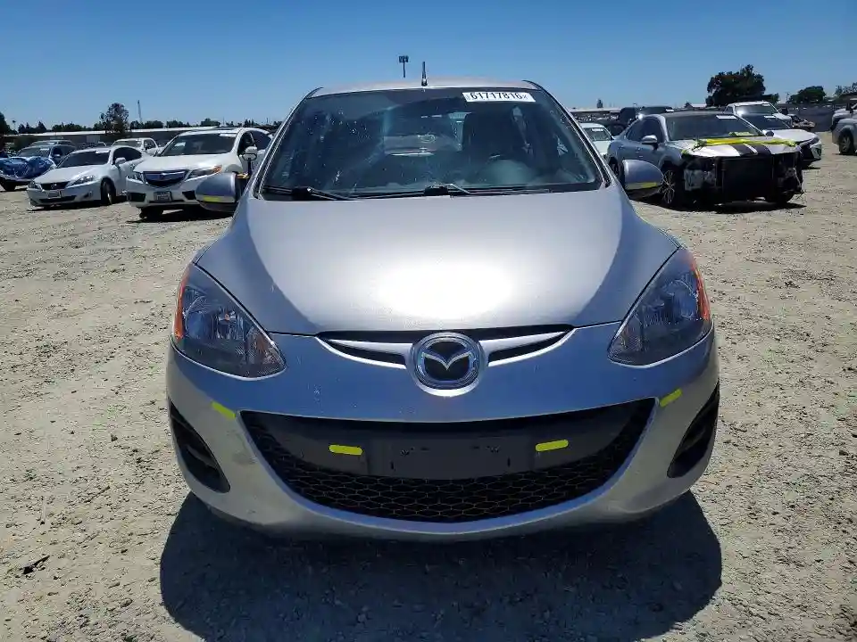 JM1DE1HZ4B0125534 2011 MAZDA 2-4