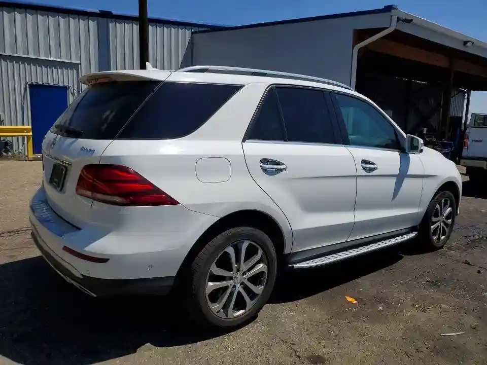 4JGDA5HB9GA757044 2016 MERCEDES-BENZ GLE-CLASS-2
